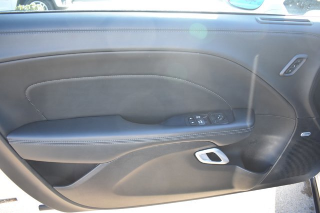 Used 2022 Dodge Challenger R/T w/ Plus Package image 11