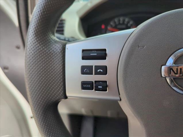 Used 2020 Nissan Frontier SV RWD image 14