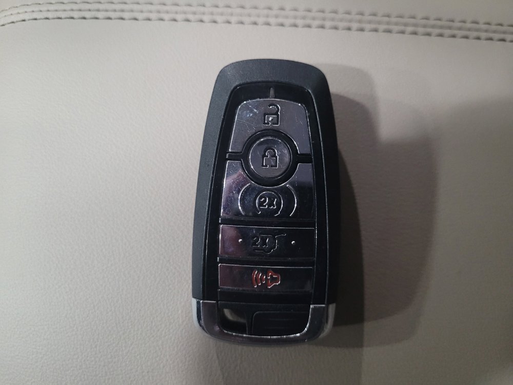 Used 2022 Lincoln Corsair AWD w/ Equipment Group 101A image 32