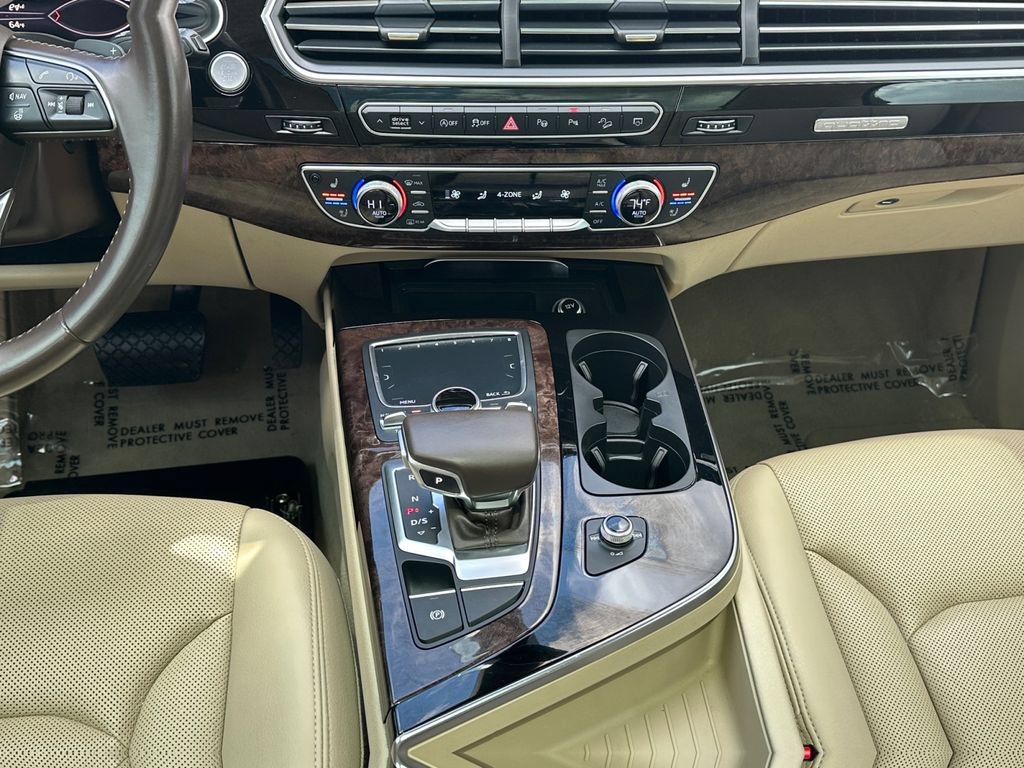 Used 2019 Audi Q7 3.0T Premium Plus w/ Premium Plus Package AWD/4WD image 12