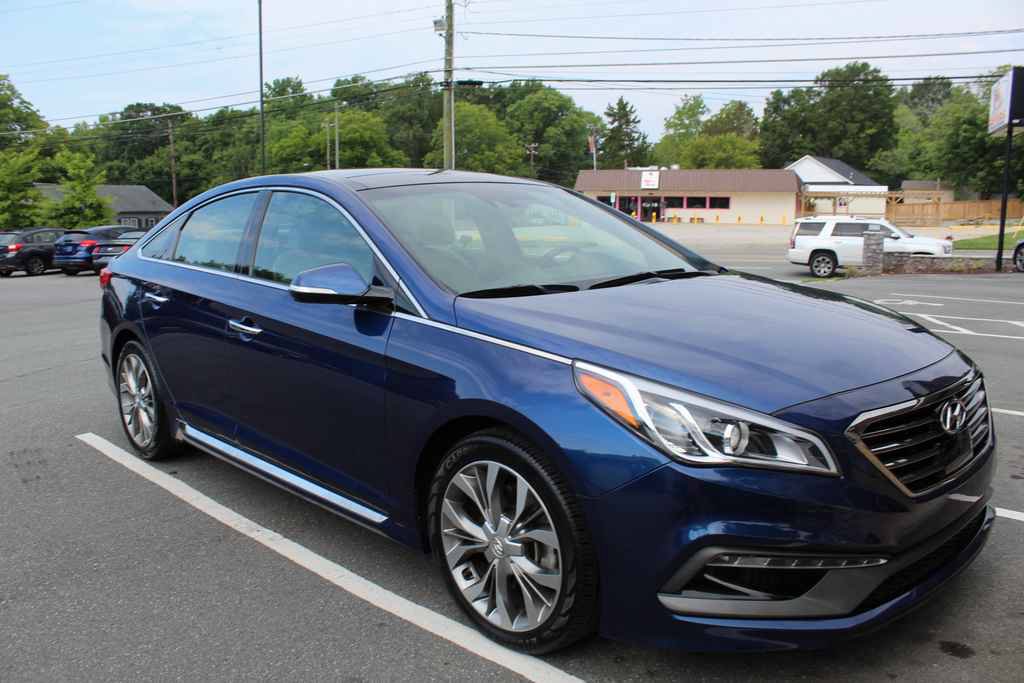 Used 2015 Hyundai Sonata Limited 2.0T FWD image 3