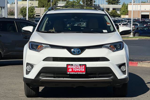 Certified 2017 Toyota RAV4 XLE w/ Convenience Package AWD/4WD image 10