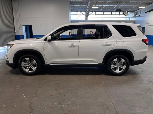 Used 2023 Honda Pilot EX-L image 6