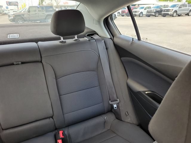 Used 2019 Chevrolet Cruze LT FWD image 18