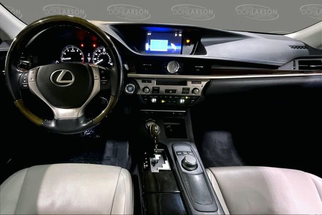 Used 2015 Lexus ES 350 w/ Premium Package image 20