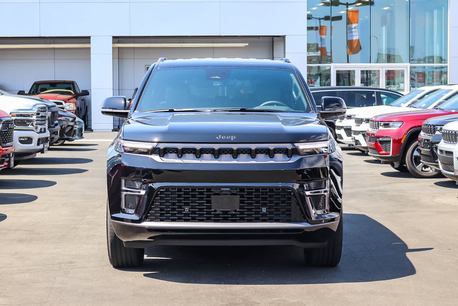New 2026 Jeep Grand Wagoneer Limited AWD/4WD image 2
