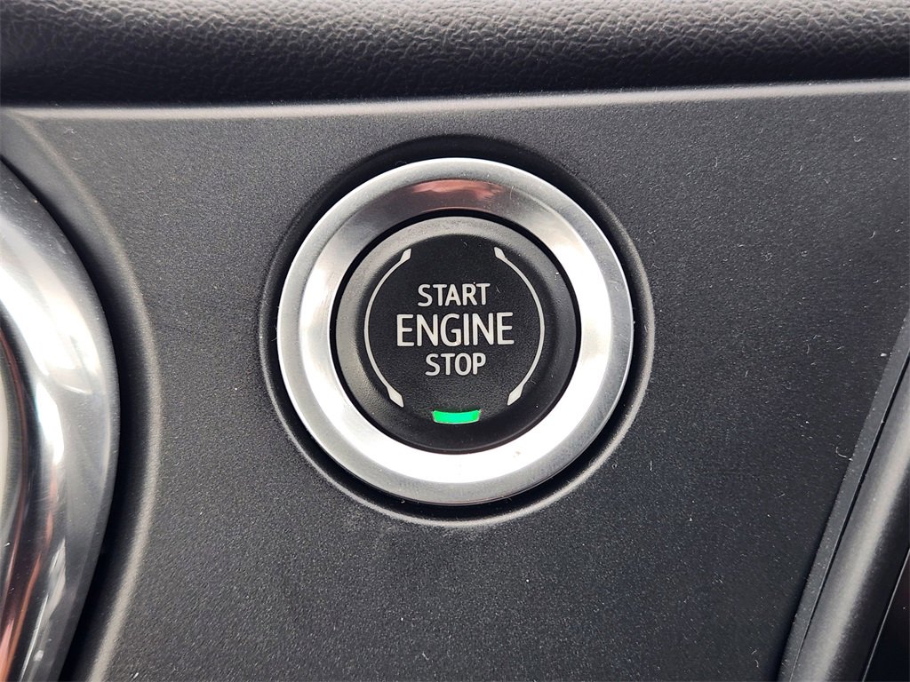 Used 2022 Chevrolet Blazer LT image 20