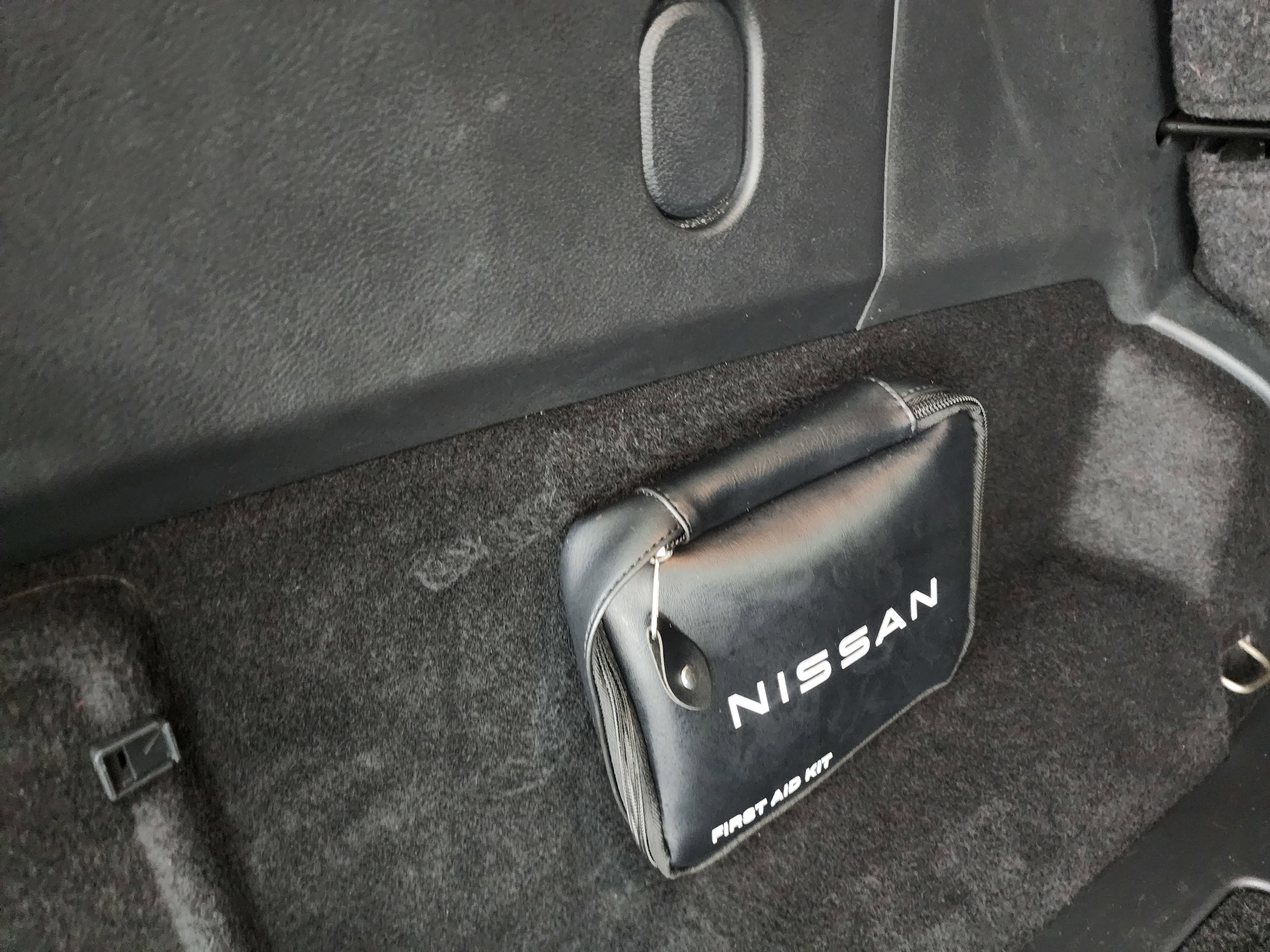 Used 2023 Nissan Rogue SV image 29