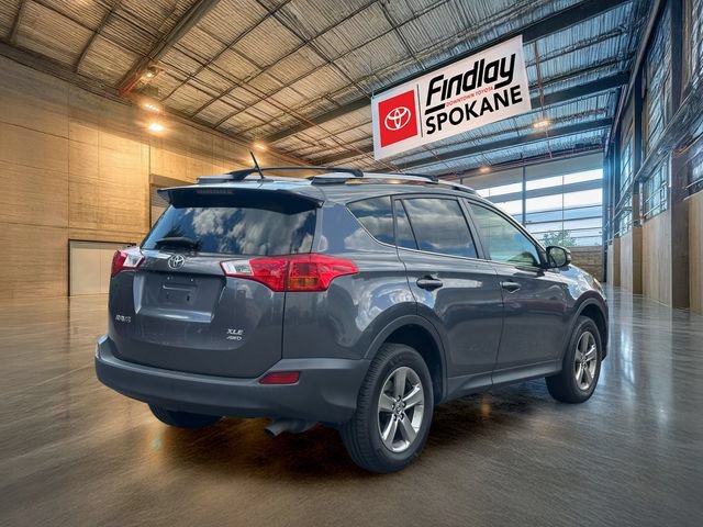 Used 2015 Toyota RAV4 XLE AWD/4WD image 4