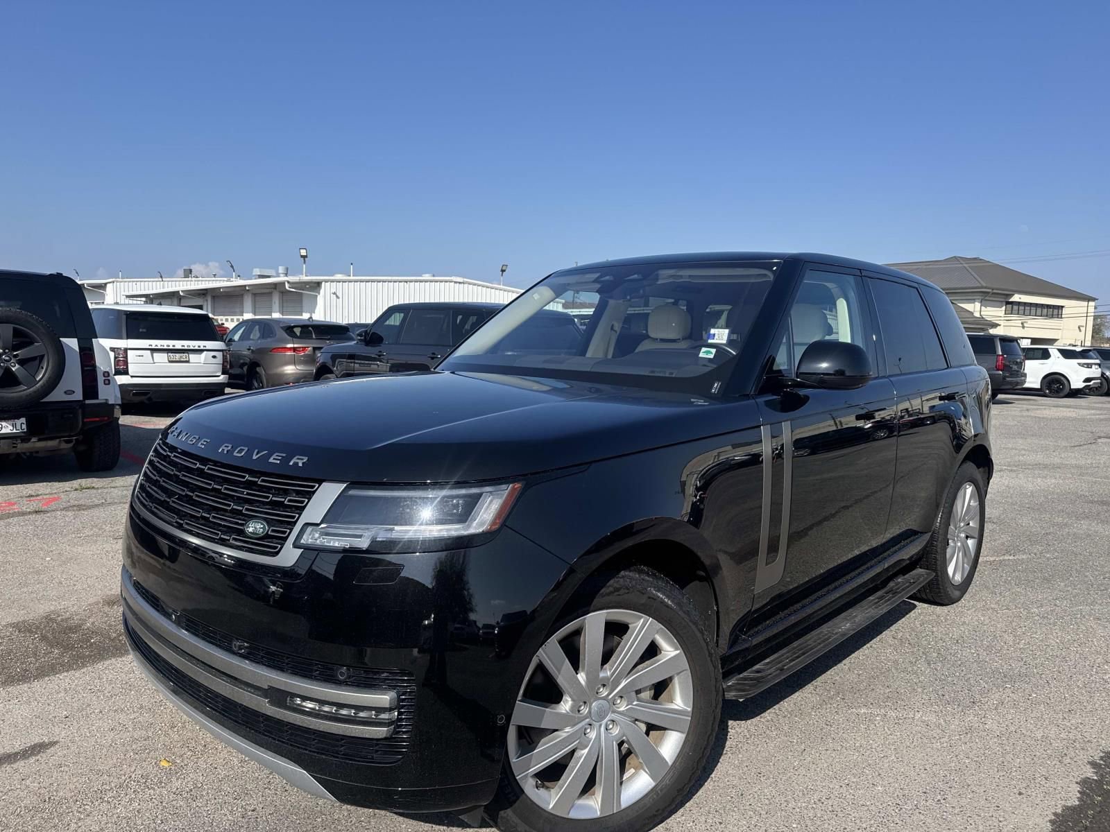 Used 2023 Land Rover Range Rover SE