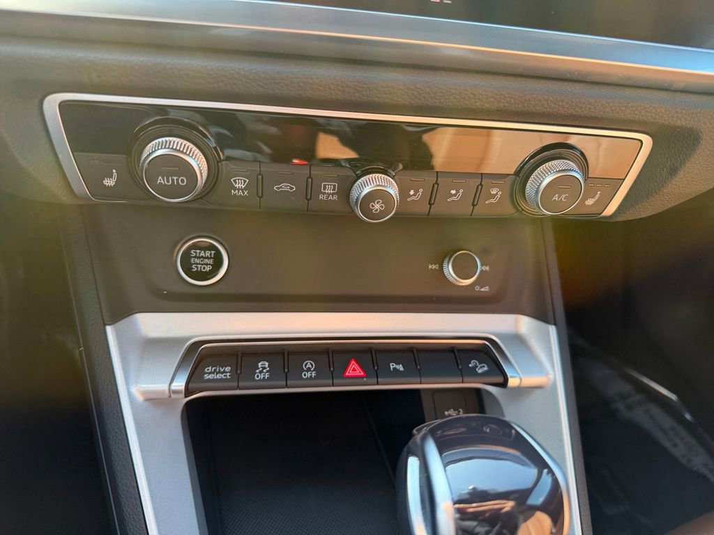 Used 2022 Audi Q3 2.0T Premium AWD/4WD image 20