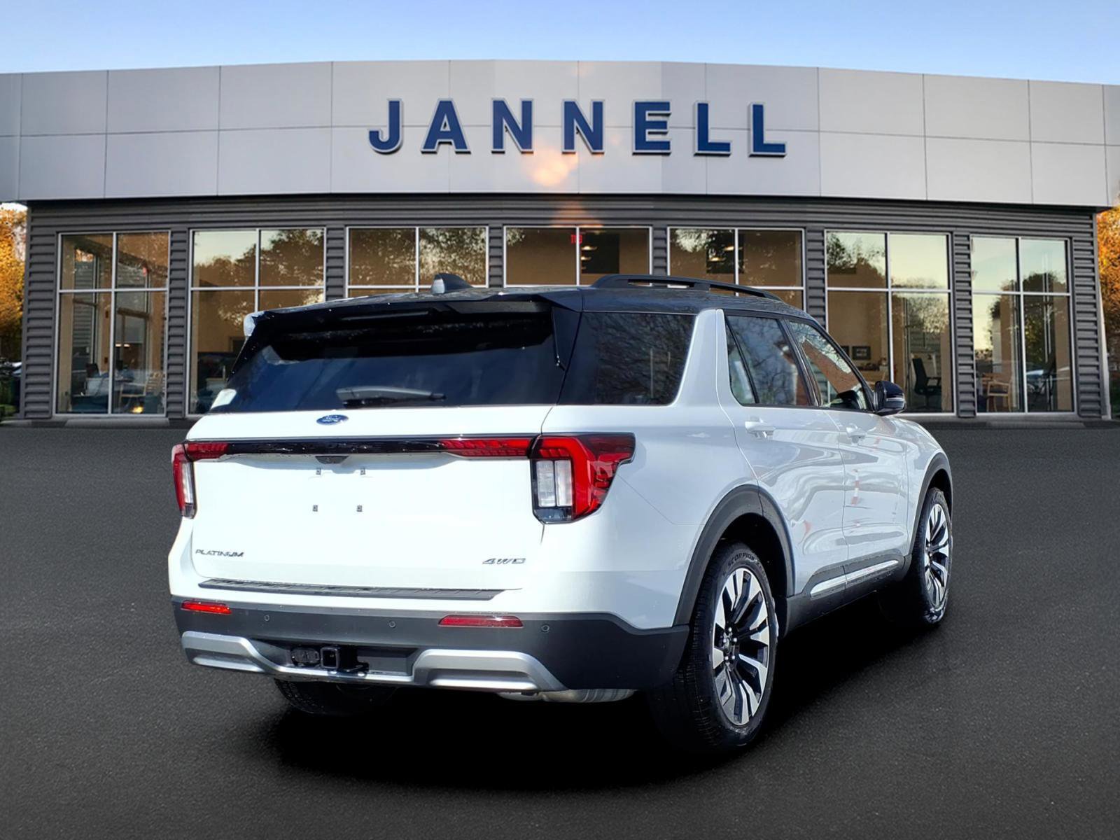 New 2026 Ford Explorer Platinum w/ LUX Leather Package image 3