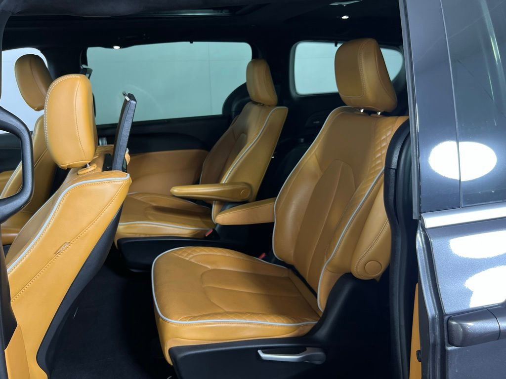 Used 2022 Chrysler Pacifica Pinnacle FWD image 33