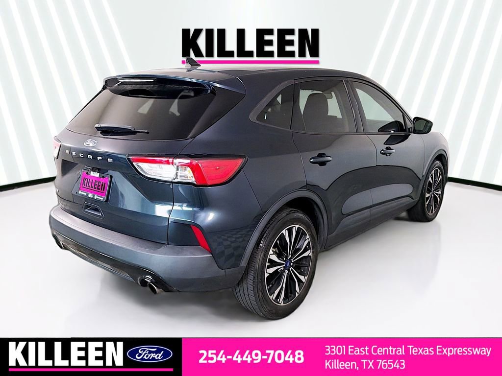 Used 2022 Ford Escape SE w/ SE Sport Appearance Package FWD image 8
