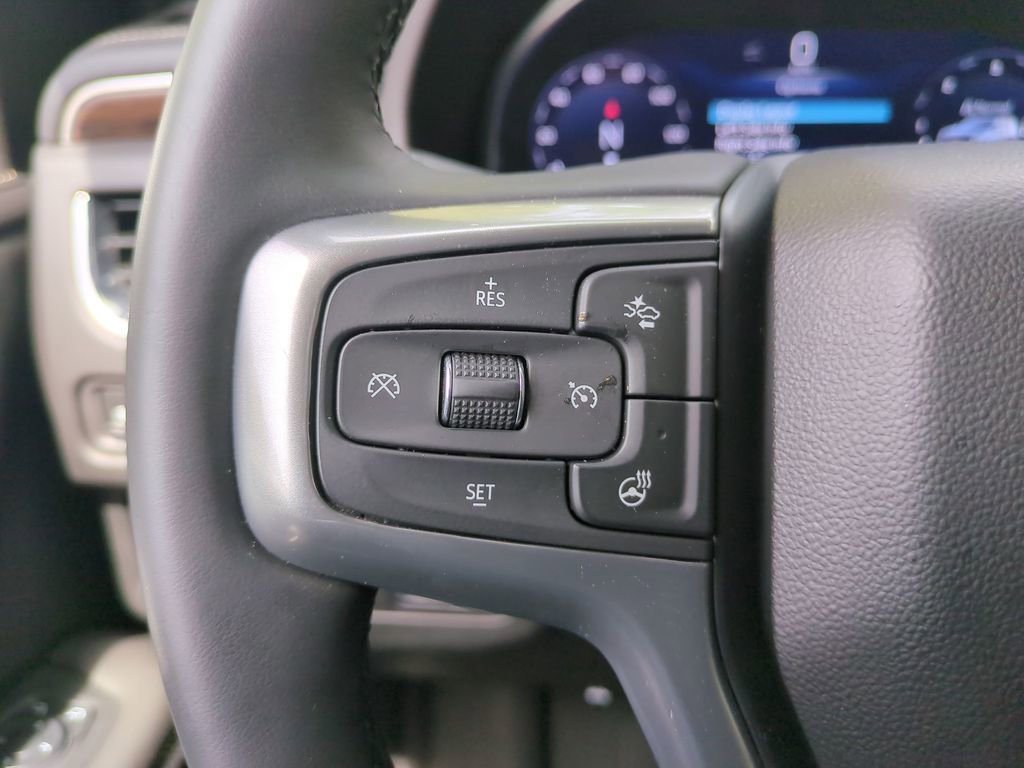 Used 2024 Chevrolet Tahoe Premier w/ Premium Package image 18