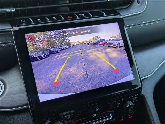 New 2025 Jeep Grand Cherokee Limited image 15