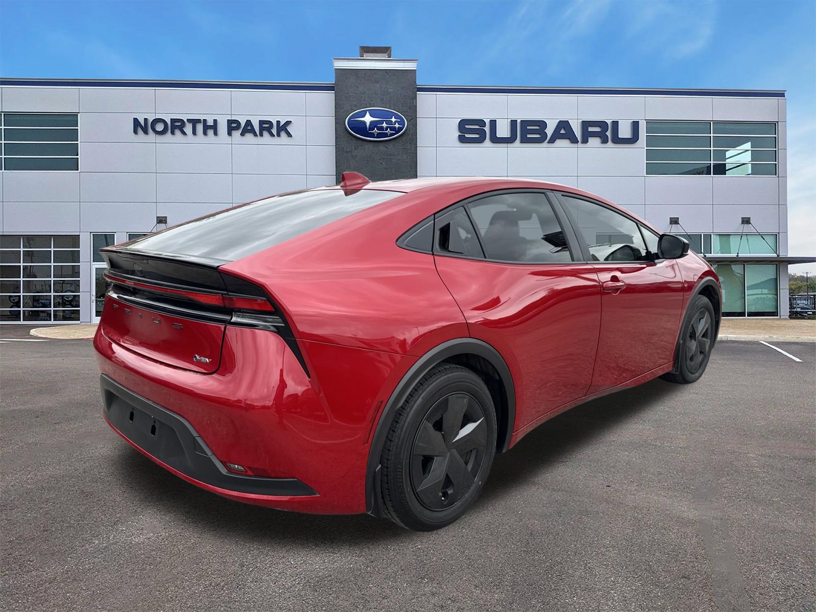 Used 2023 Toyota Prius LE image 3