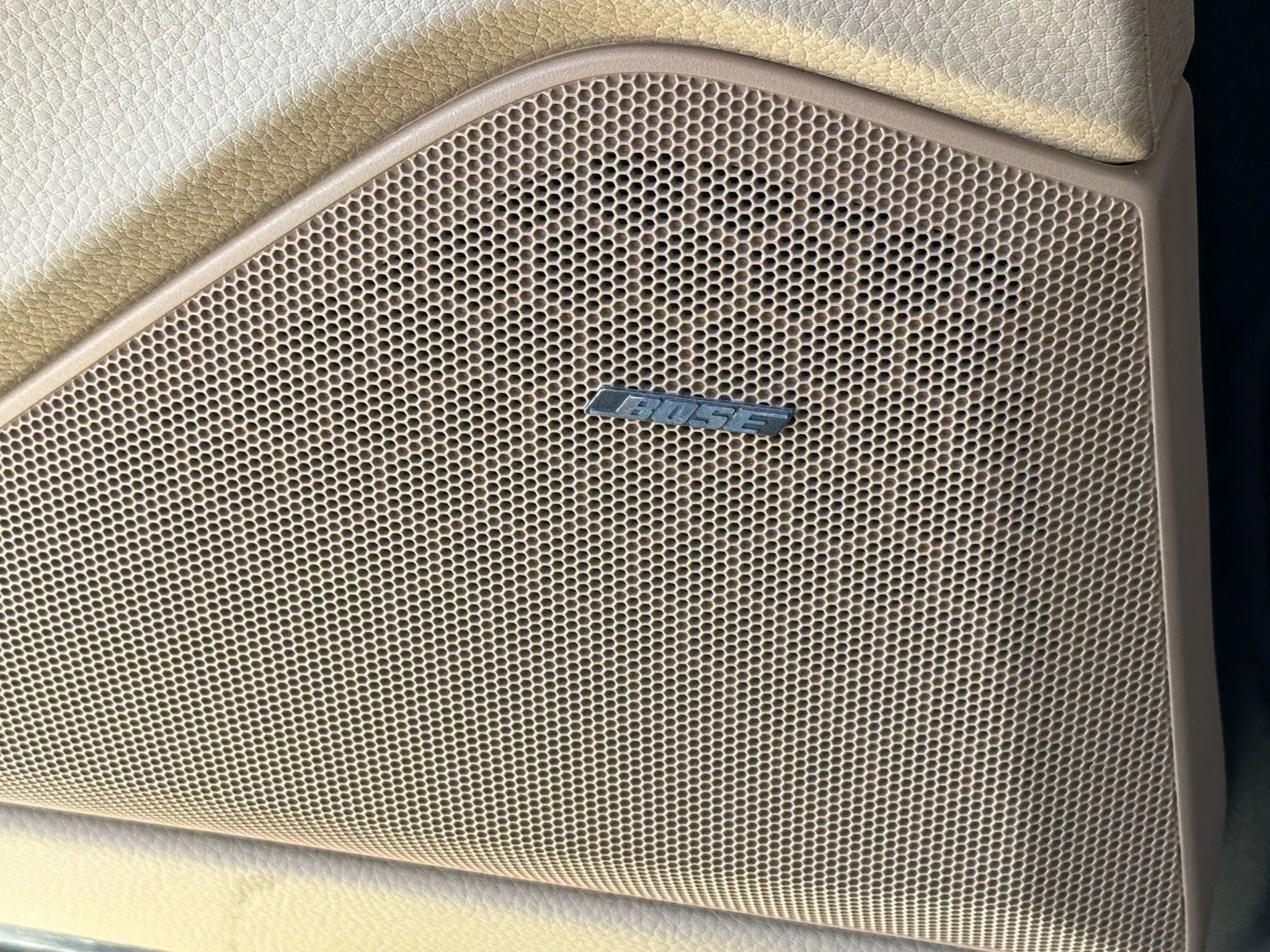 Used 2010 Porsche Panamera S image 39