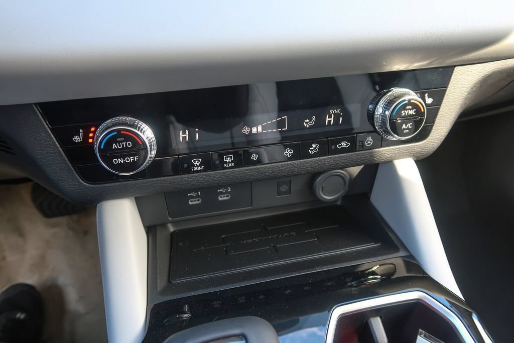 New 2026 Mitsubishi Outlander SE FWD image 37