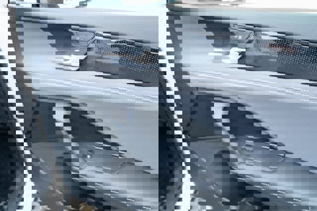 New 2026 Volkswagen Tiguan SE R-Line image 45