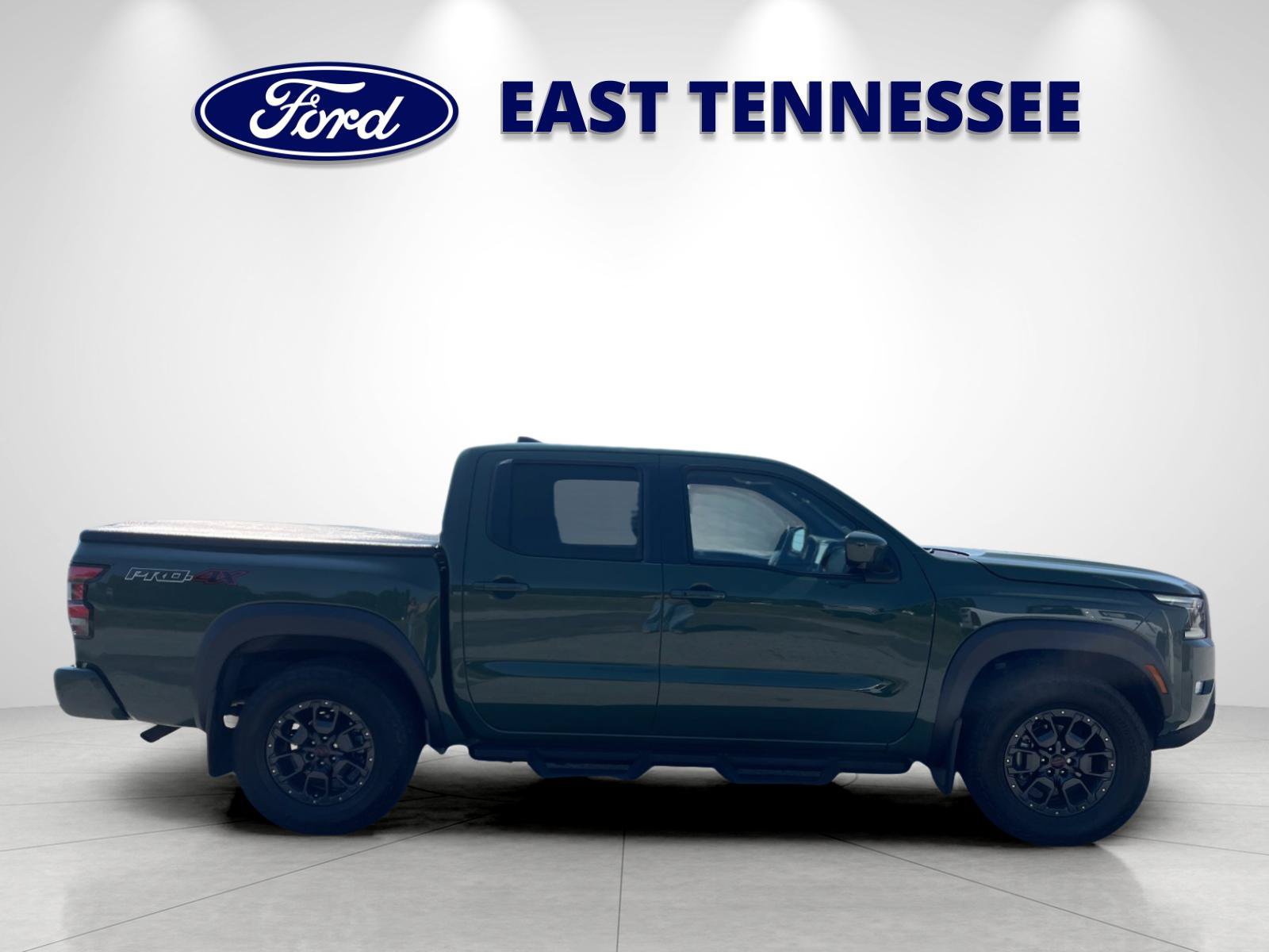 Used 2022 Nissan Frontier PRO-4X w/ Pro-4X Premium Package AWD/4WD image 2