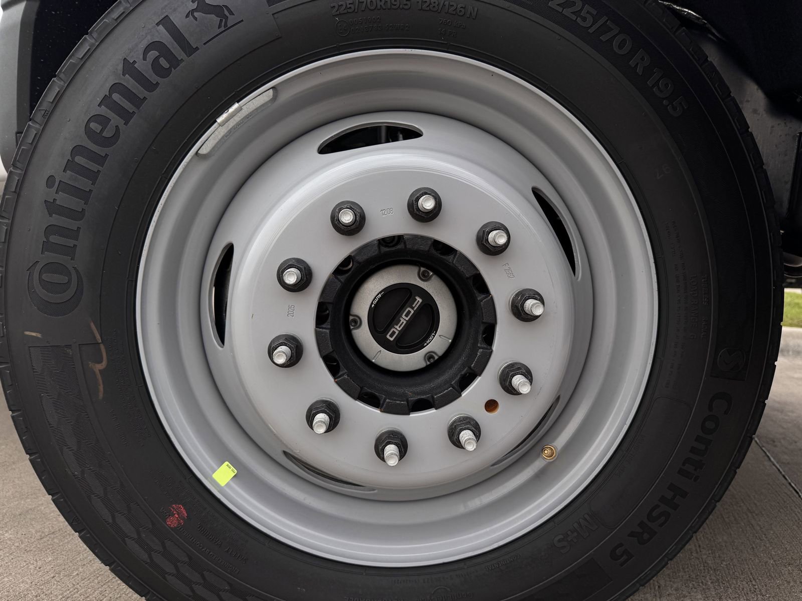 New 2026 Ford F550 4x4 Regular Cab Super Duty image 8