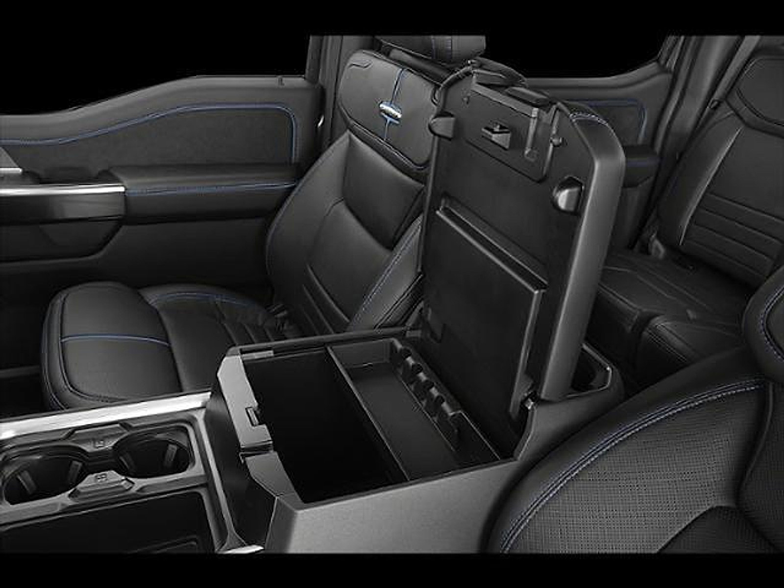 Used 2025 Ford F350 Platinum w/ FX4 Off-Road Package image 41