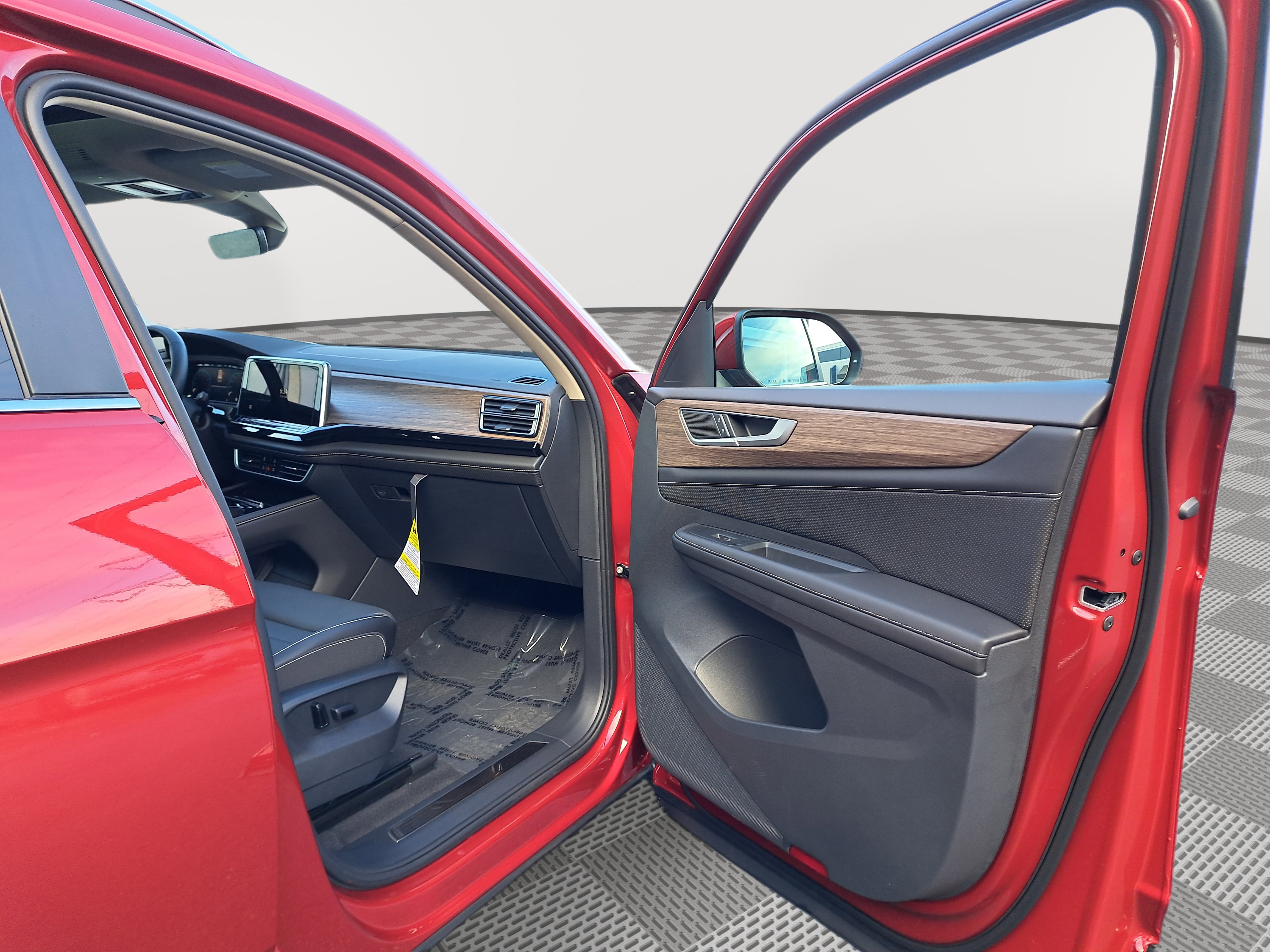 New 2025 Volkswagen Atlas SEL image 17