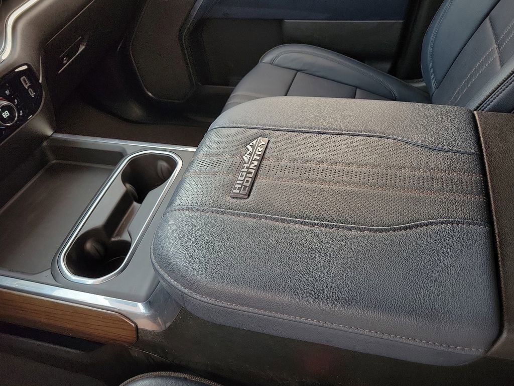 Used 2024 Chevrolet Silverado 2500 High Country w/ High Country Premium Package image 25