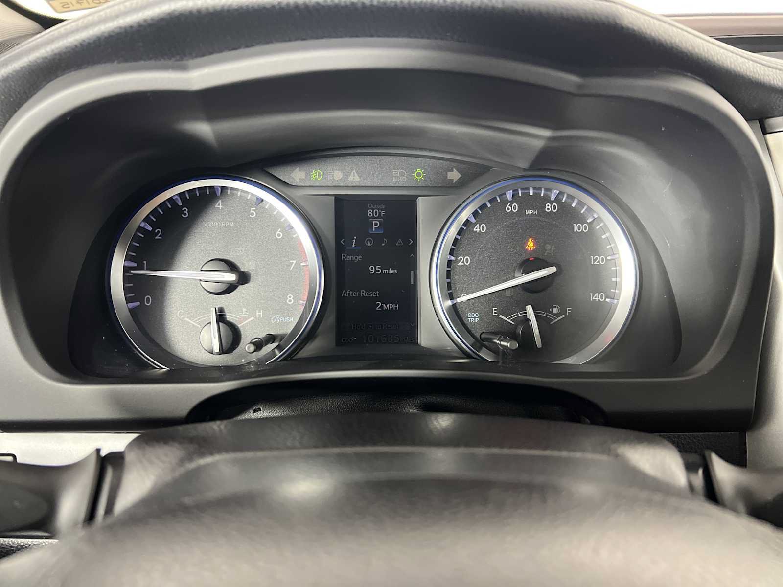 Used 2015 Toyota Highlander XLE FWD image 34