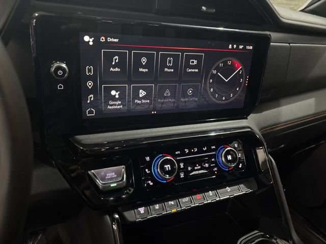 Used 2024 GMC Sierra 2500 AT4 w/ Technology Package image 17