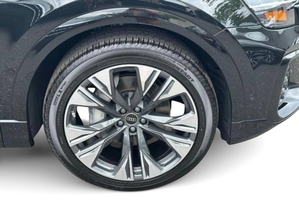 New 2026 Audi Q8 Premium Plus AWD/4WD image 6