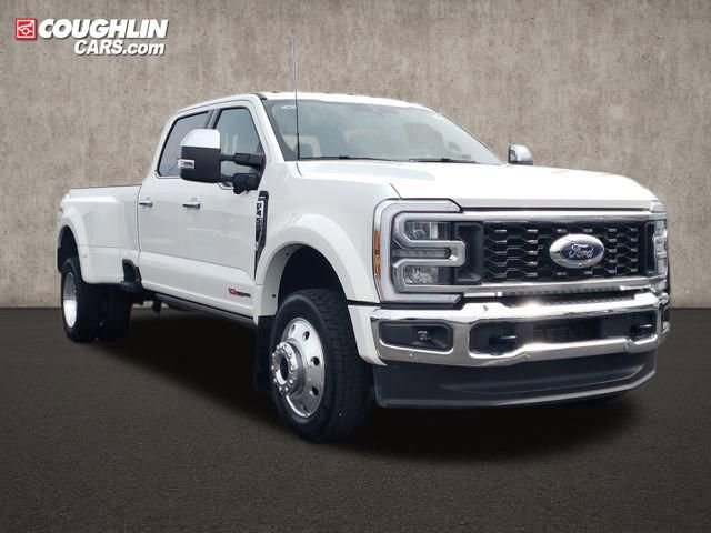 Used 2026 Ford F450 Lariat w/ Lariat Ultimate Package