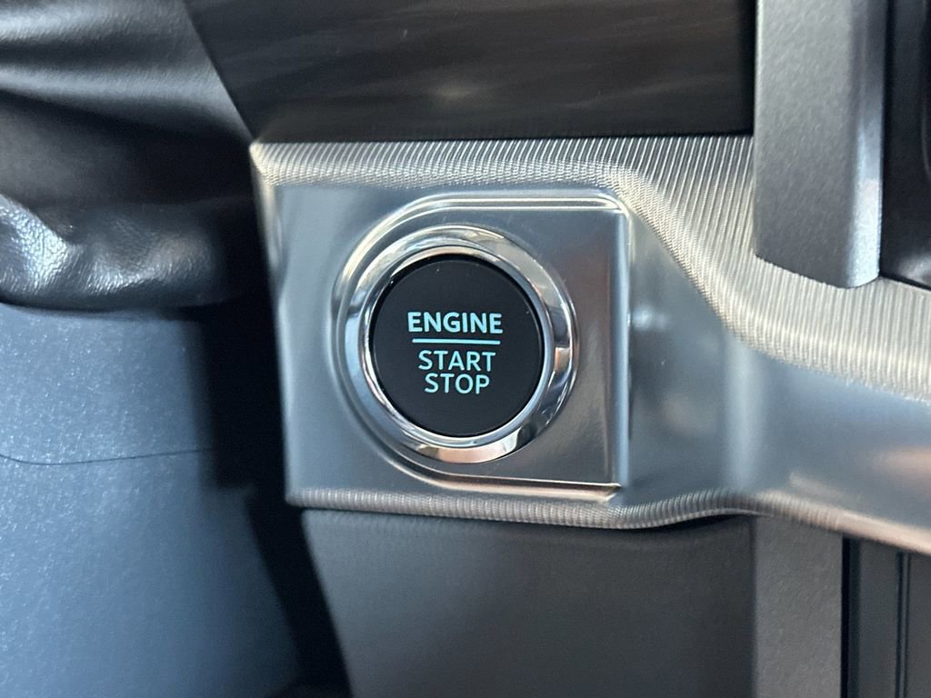 Certified 2025 Ford F150 Lariat AWD/4WD image 21