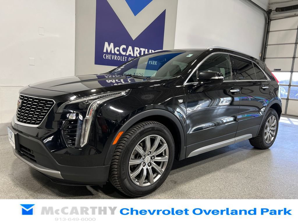 Used 2021 Cadillac XT4 Premium Luxury w/ Cold Weather Package image 13