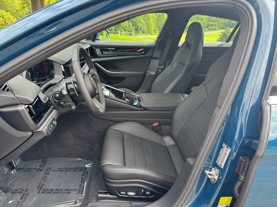 New 2025 Porsche Panamera image 5