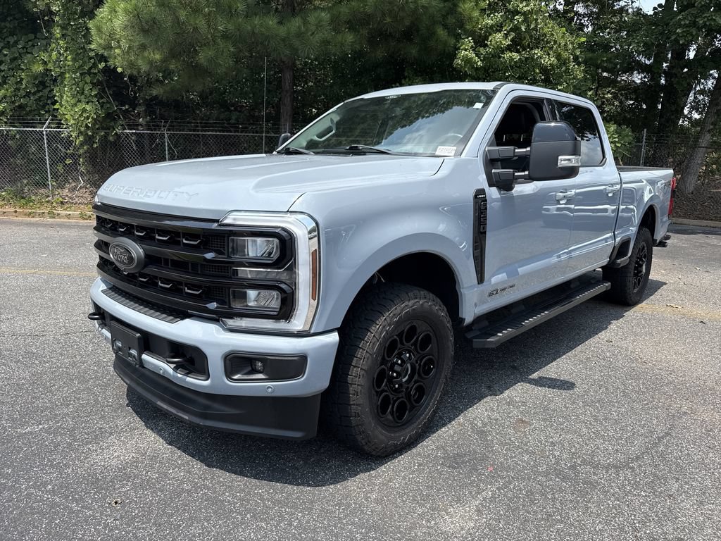 Used 2024 Ford F350 Lariat w/ Lariat Ultimate Package AWD/4WD image 3