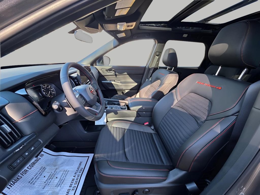 New 2026 Nissan Pathfinder Rock Creek image 23