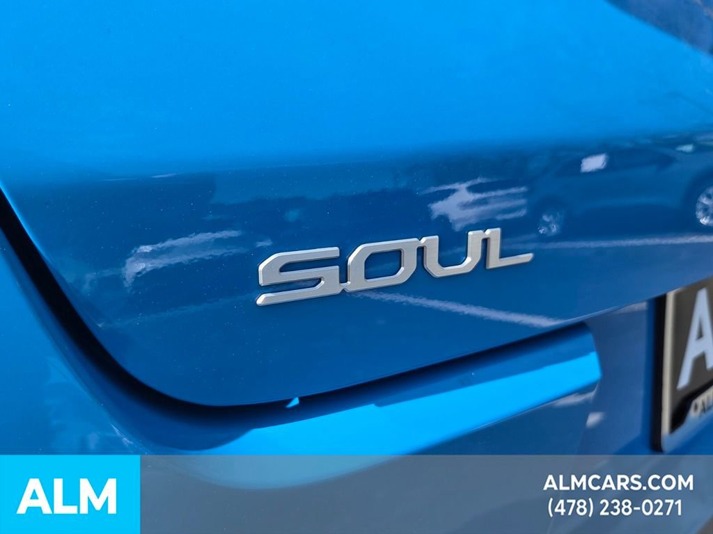 Used 2025 Kia Soul S image 10