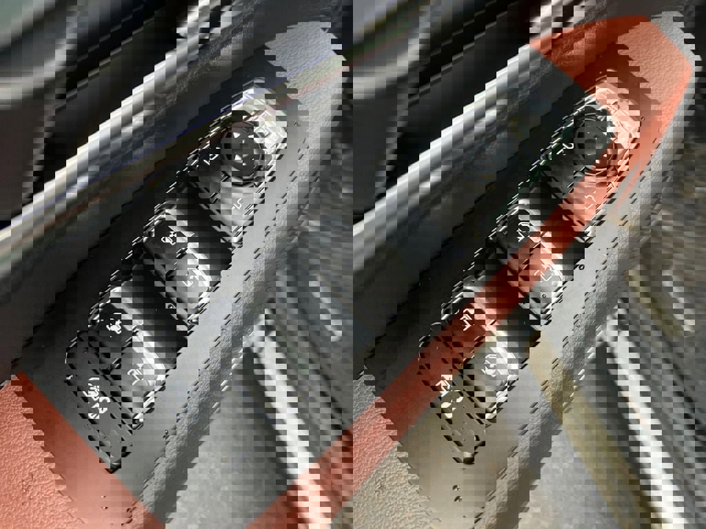 Used 2023 Kia Telluride SX Prestige image 23