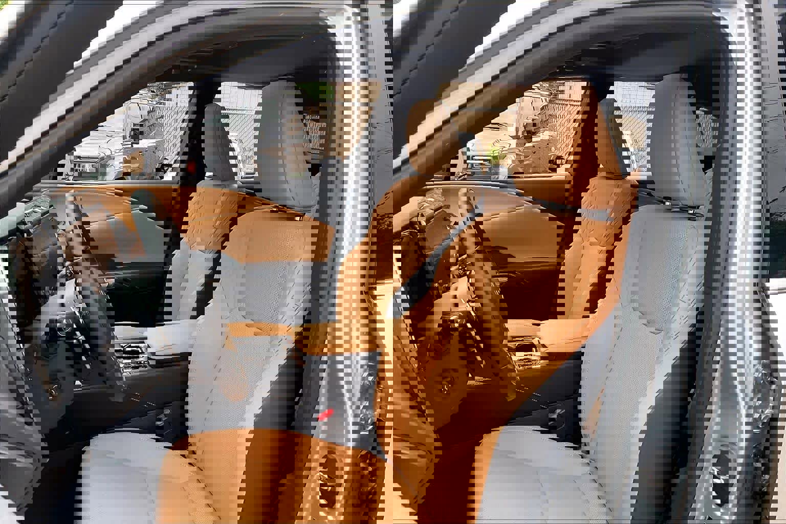 Used 2026 Lexus RX 350 Premium w/ Accessory Package (Z1) image 8