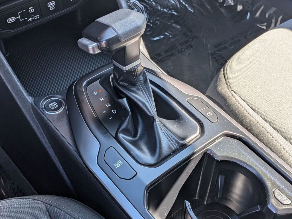 Used 2025 Kia K4 LXS image 24