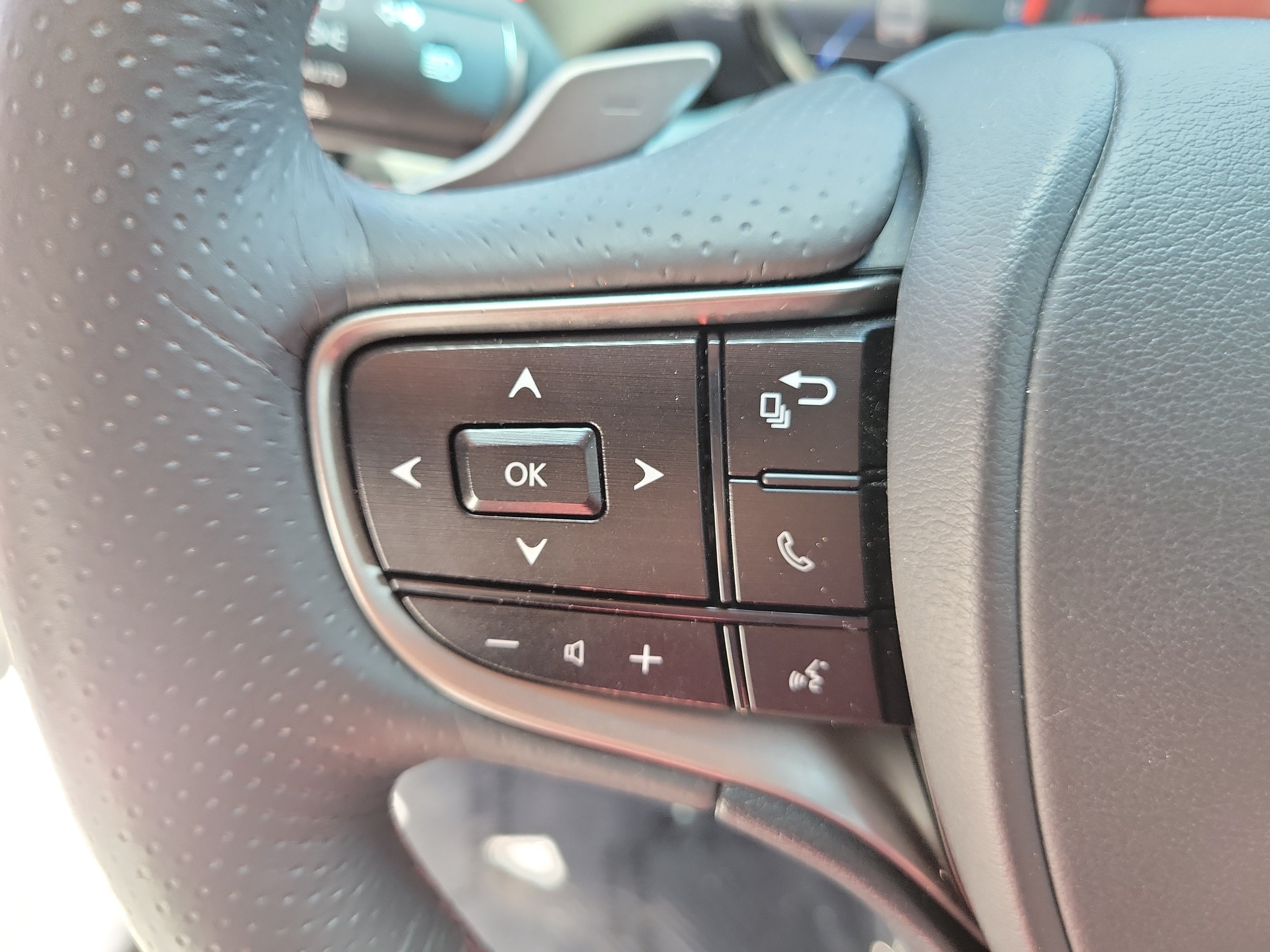 Certified 2023 Lexus ES 350 F Sport w/ Accessory Package (Z1) FWD image 27