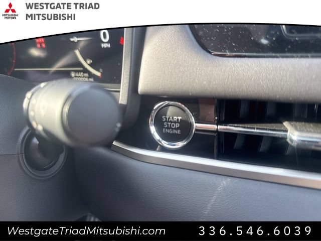 New 2026 Mitsubishi Outlander SEL FWD image 18