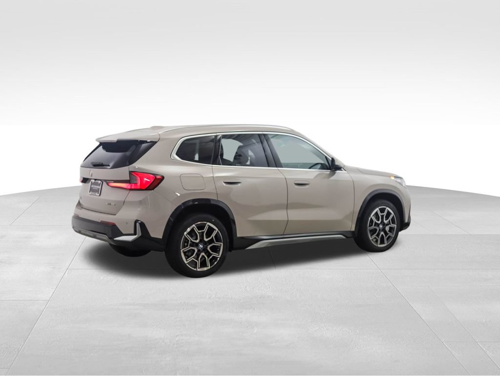 Used 2026 BMW X1 xDrive28i w/ Convenience Package image 5