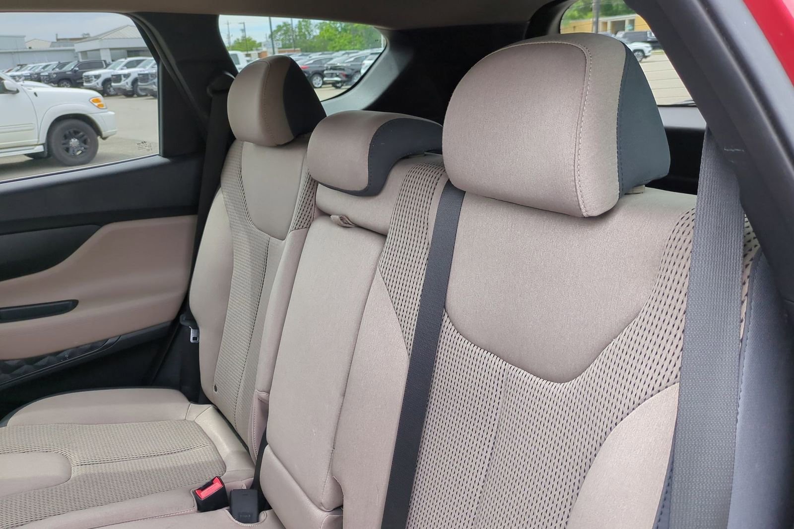 Used 2019 Hyundai Santa Fe SE FWD image 21