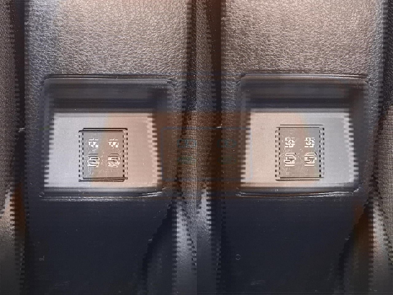 Used 2024 Toyota Corolla LE image 11