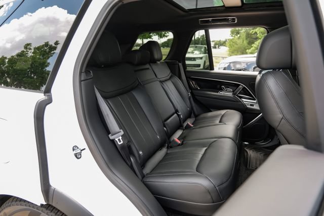 New 2026 Land Rover Range Rover SE AWD/4WD image 47