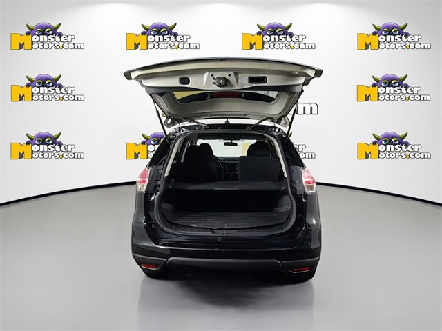 Used 2016 Nissan Rogue SV image 22