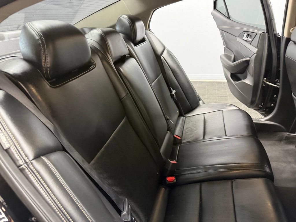 Used 2022 Nissan Maxima SV w/ Floor Mat Group FWD image 45